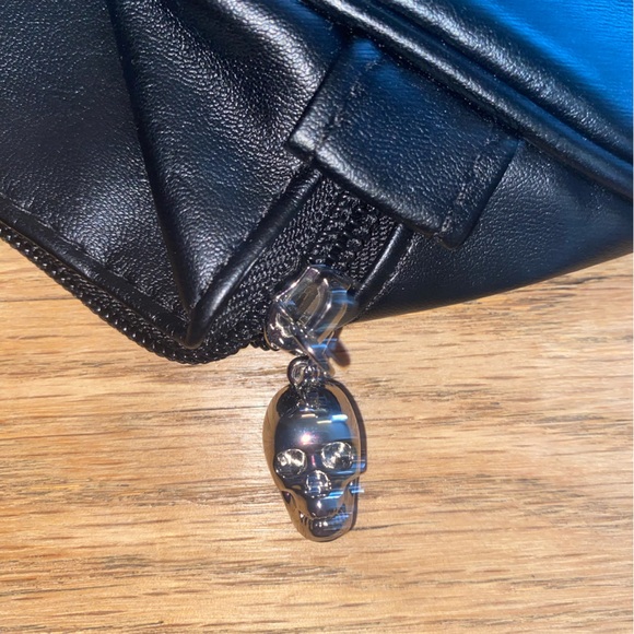 Paco Rabanne Cosmetic Case - Picture 4 of 6